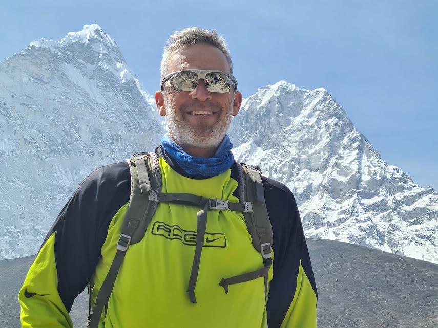 Day 07: Acclimatization in Dingboche; hike to Nagarjuna Hill (5,105 m/16,7325 ft)