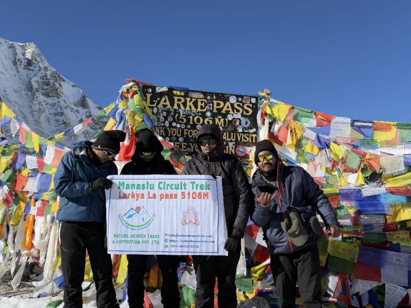Manaslu Larkya La Pass 5106 M.