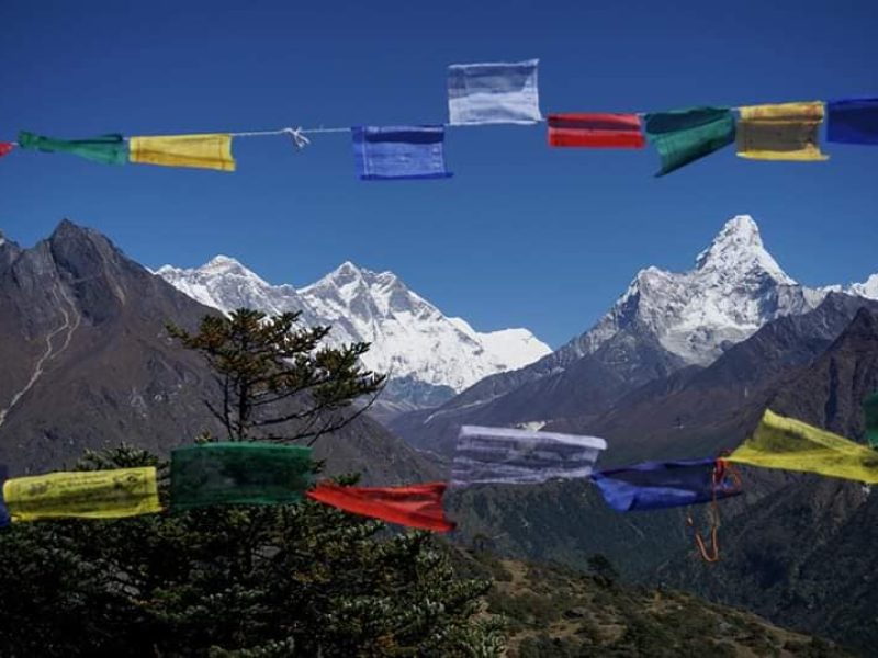 Gokyo Lakes Cho La Pass EBC Trek