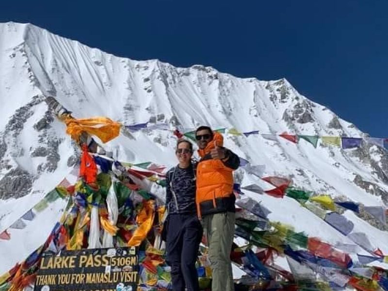 Manaslu Circuit Treks : 15-Day Itinerary – Explore remote villages, cross Larke Pass, and enjoy breathtaking Himalayan views on this unforgettable adventure.