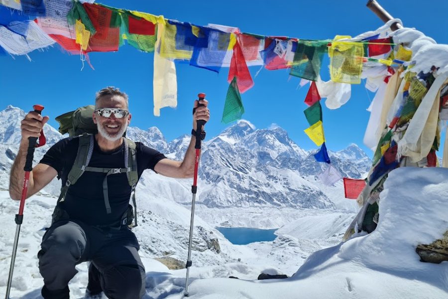 Gokyo Lakes Cho La Pass EBC Trek